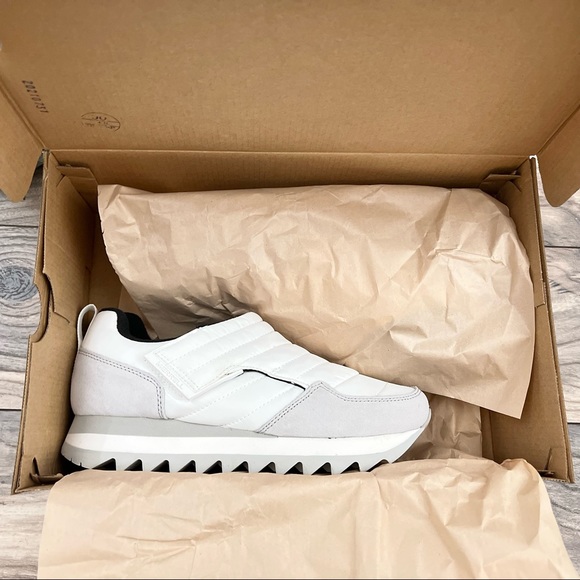 NIB Merrell Alpine Moc Strap Polar Sneaker Insulated White - Picture 10 of 13